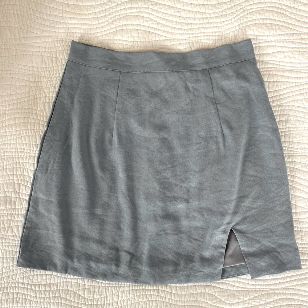 Short skirt